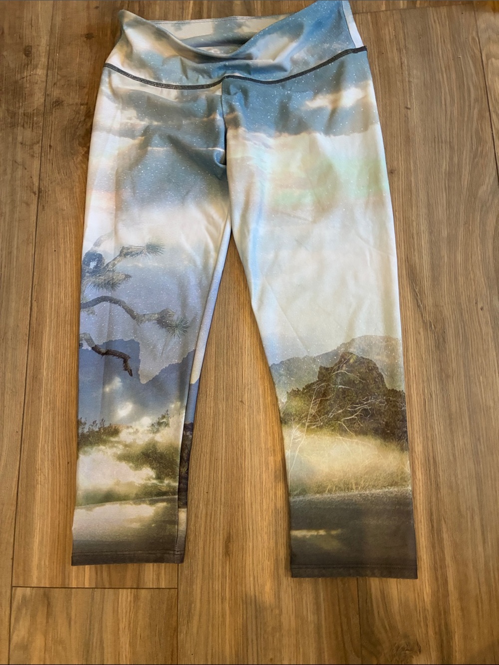 Onzie Kids Scenic Mountain & Lake Leggings - Blue, Green, Cream